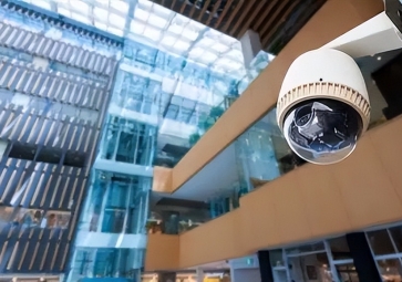 「智慧安防」聚英安防監控系統解決方案，智能防盜報警，自動巡邏